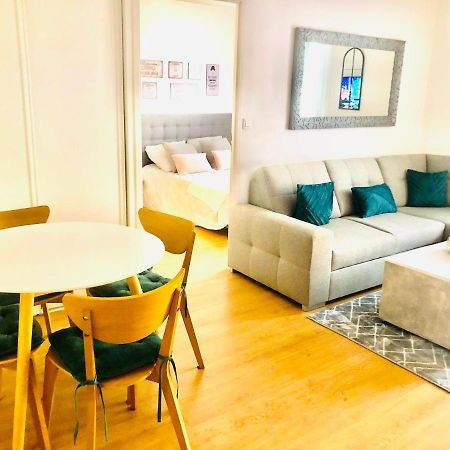 Appartement Place Toscane Serris Bagian luar foto