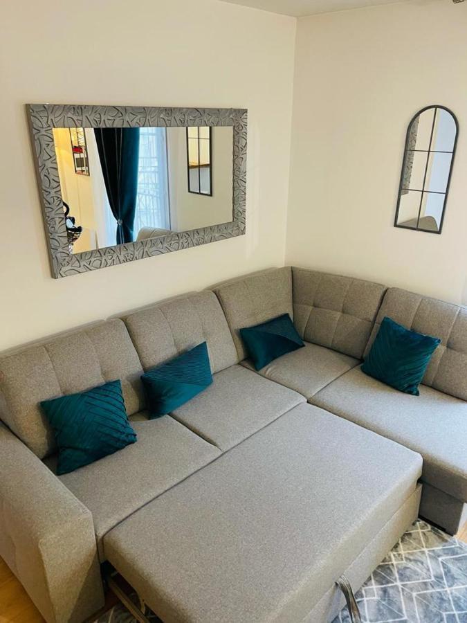 Appartement Place Toscane Serris Bagian luar foto